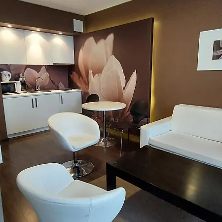 Apartment Diva Apartament Prywatny 2 Pokojowy , Basen 100 M Od Budynku 20 Procent Rabat